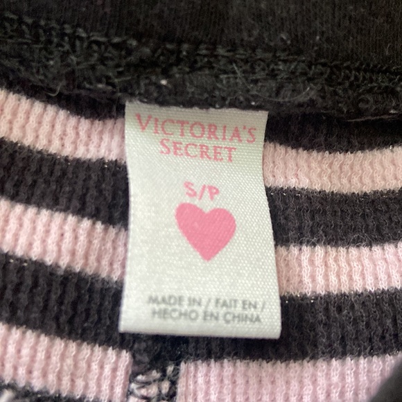 Victoria’s Secret SP Black Pink Sparkly Two Piece Short Set Thermal Lightweight - Picture 9 of 12